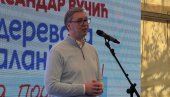 СНАЖНА ПОРУКА ПРЕДСЕДНИКА ВУЧИЋА ИЗ АЗАЊЕ: Одбранимо своју земљу од свих оних који би желели да је сруше и споља и изнутра (ВИДЕО)