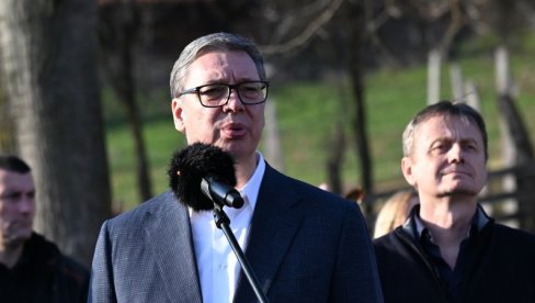 СНАЖНА ПОРУКА ПРЕДСЕДНИКА: Неће бити лако, у овом лудилу у свету, сачувати мир и стабилност, али ми ћемо то успети! (ВИДЕО)