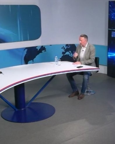 ВУЧИЋ О МОНСТРУОЗНОМ НАПАДУ БЛОКАДЕРА: Имате посла са лудацима