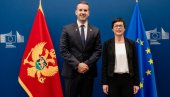ПАДАЈУ ПОГЛАВЉА: Црна Гора направила нови корак ка путу у европску породицу народа