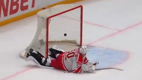 RUS ZAPREPASTIO AMERE! Da li je ovo najbolji gol u hokeju - ove godine / svih vremena?! (VIDEO)