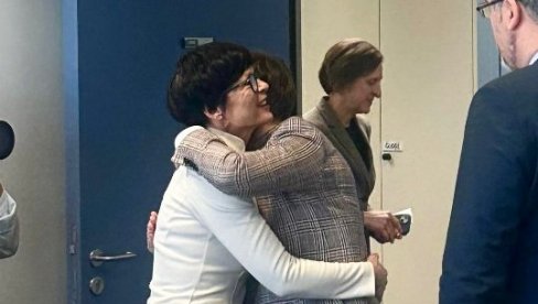 АНА БРНАБИЋ У БРИСЕЛУ: Велика захвалност госпођи Кос на посвећености и подршци коју пружа нашој земљи (ФОТО)