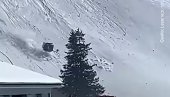 JAK VETAR SRUŠIO GONDOLU: Drama na skijalištu, akcija spasavanja u toku (VIDEO)