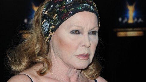 ЛЕГЕНДАРНА ГЛУМИЦА ПРЕД 90.РОЂЕНДАН ПРЕВАРЕНА НА УЖАСАН НАЧИН: Овај осећај је неподношљив, убија ме