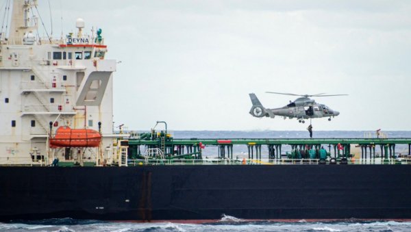 ЗАПЛЕНИЛИ СМО РУСКИ ТАНКЕР ИЗ ФЛОТЕ У СЕНЦИ Макрон: Не одустајемо од подршке Украјини