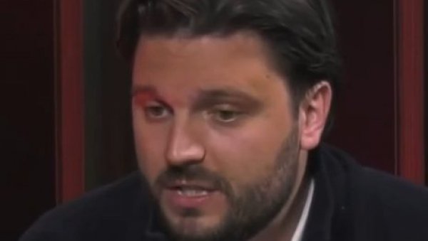 ОПОЗИЦИОНИ НОВИНАР СА КТВ ДАНИЛО ВИДАКОВИЋ БЛОКАДЕРИМА ПОРУЧИО: Очекујем ваш апослутни пораз (ВИДЕО)