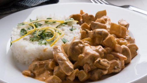 PRAVI JUNEĆI DELIKATES: Sote „Stroganov“, da ručate kao grof
