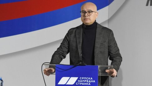 BITANGE VITLAJU PIŠTOLJIMA I PRETE GRAĐANIMA Lider SNS Vučević o brutalnim blokaderskim pretnjama