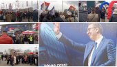 SVE SPREMNO ZA VELIČANSTVENI SKUP SNS U 16 ČASOVA: Veliki broj građana ispred Beogradske Arene (FOTO/VIDEO)