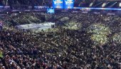 POGLEDAJTE SPEKTAKULARNE PRIZORE IZ ARENE: Više od 30.000 ljudi skandira Aleksandar Vučić (VIDEO)