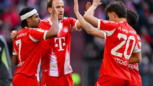 MAŠINA SE NE ZAUSTAVLJA! Bajern razbio i berlinski zid! Salatara ne menja vlasnika! (VIDEO)