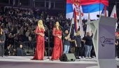БОЖЕ ПРАВДЕ ОРИ СЕ У АРЕНИ: Сви у глас певају химну Србије! (ВИДЕО)