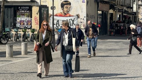 ЕКСТРЕМИ ПОКУШАВАЈУ ДА СЕ НАМЕТНУ: Французи данас гласају у другом кругу оштинских избора