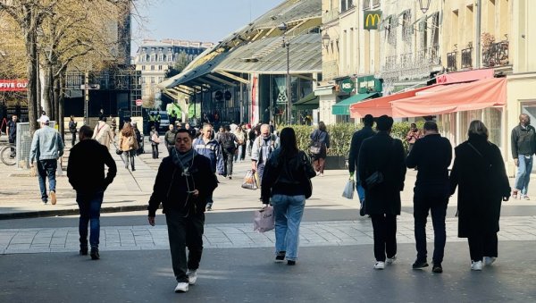 ПАРАЛИШЕ ЛИ ЗЕЛЕНИ ДИКТАТ ФРАНЦУСКУ ПРЕСТОНИЦУ? Град светлости добија новог градоначелника у другом кругу локланих избора