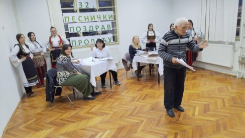  PESNIČKI POZDRAV PROLEĆU: Tradicionalna manifestacija KUD Karadžić u Loznici
