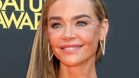 BOMBA IZ DEVEDESETIH PROGOVORILA O ZATEZANJU LICA: Pogledajte kako je izgledala nekad, a kako sada (FOTO)