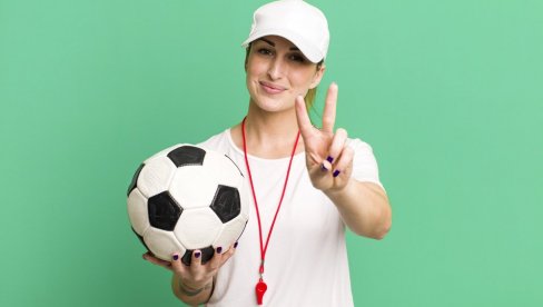 FIFA ŠOKIRALA MNOGE! Novo pravilo: DVE ŽENE moraju da budu u svakom stručnom štabu reprezentacije!