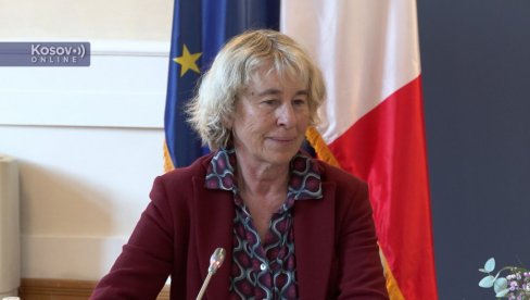 МАУРИЦИО ГАСПАРИ ПОДНЕО ОСТАВКУ НА МЕСТО ШЕФА ГРУПЕ ФОРЦА ИТАЛИЈЕ У СЕНАТУ: Стефанија Кракси ће га заменити на том месту