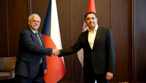 ВУЛИН СА ПОСЛАНИКОМ ЕВРОПСКОГ ПАРЛАМЕНТА ИЗ ЧЕШКЕ РЕПУБЛИКЕ ИВАНОМ ДАВИДОМ: Разговарано о убрзаним променама геополитичке ситуације у свету