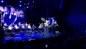 NAJDRAŽA SPECIJALNA GOŠĆA: Snežana Đurišić sa ćerkom Majom Živković zapevala na koncertu (FOTO)