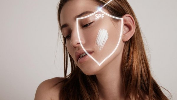 ЧУВАЈТЕ ЗДРАВЉЕ КОЖЕ: Време је за заштиту од УВА и УВБ зрака, који је препарат најбољи?