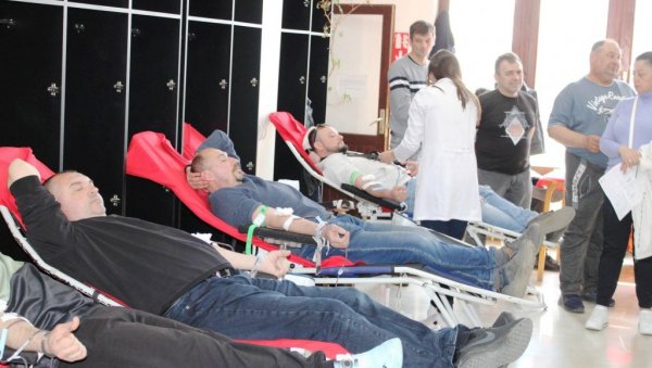 ДЕСПОТОВЧАНИ ШИРОКОГ СРЦА: За седам дана донирали 273 јединице крви (ФОТО)