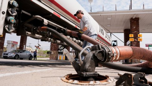 NAFTA U STVARNOSTI MNOGO SKUPLJA NEGO NA BERZI: Analitičari smatraju da tržište potcenjuje ozbiljnost nestašice