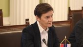 SUV GLOGOV KOLAC BEZ MASTI! Blokaderi uputili stravične pretnje i uvrede Ani Brnabić jer traži odgovornost za smrt studentkinje (VIDEO)