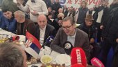 VUČIĆ PITAO KNEŽEVIĆA KAKO JE U CRNOJ GORI: Sad nam je skuplje gorivo nego droga