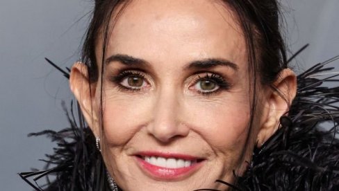 ОТКРИВЕН РАЗЛОГ ЗАСТАРШУЈУЋЕГ ИЗГЛЕДА ДЕМИ МУР: И нема никакве везе са Оземпиком! (ФОТО)