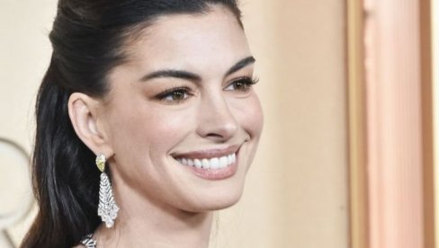 ЕН ХАТАВЕЈ ОТКРИЛА ТАЈНУ МЛАДОЛИКОГ ИЗГЛЕДА У ПЕТОЈ ДЕЦЕНИЈИ: У 30. избацила алкохол, у 40. увела ОВА правила