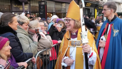 VATIKAN ZABRINUT, AFRIKA PRETI RASKOLOM: Istorijski preokret u Kenterberiju, Sara Malali prva žena na čelu Anglikanske crkve