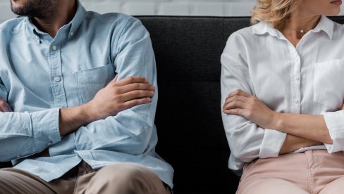 ТЕРАПЕУТИ КАЖУ ДА ЈЕ ОВО НАЈЗДРАВИЈИ НАЧИН ДА СЕ ПРЕБОЛИ РАСКИД: Шта је најважније да не заборавите?
