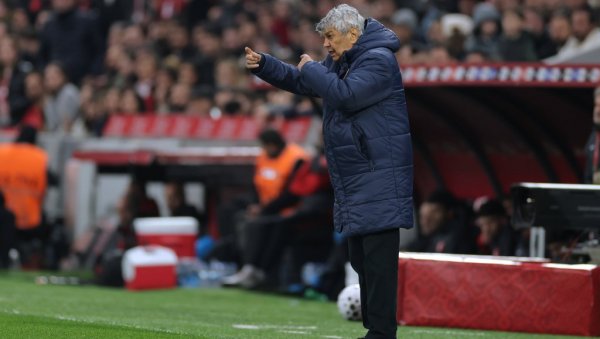 ФУДБАЛСКИ ПОТРЕС! Легендарни тренер доживео инфакрт на тренингу!