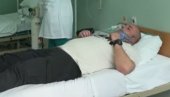 OVO JE REZULTAT BLOKADERSKOG TERORA U BORU: Čovek u teškom stanju u bolnici (VIDEO)
