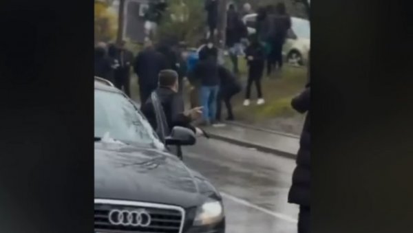 ИЗВРШЕН ПРЕТРЕС СТАНА БЛОКАДЕРА КОЈИ ЈЕ ПОТЕГАО ПИШТОЉ: Нађена специјална дробилица са траговима дроге