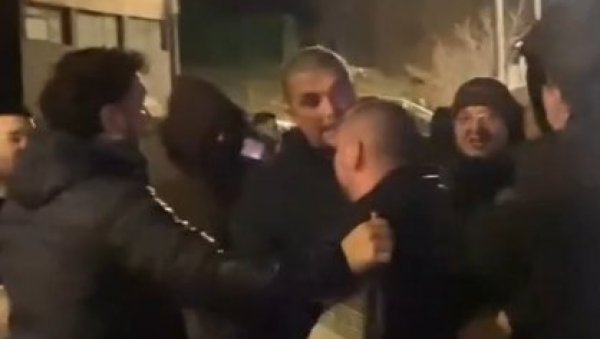 ПОНОВО ДОКАЗ КОЛИКО ЈЕ МОНСТРУОЗНА БЛОКАДЕРСКА ПОЛИТИКА: У Бору линчују и људе који су против власти јер нису били са њима на листи