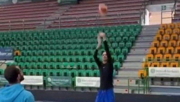 СЈАЈНЕ ВЕСТИ ИЗ ИТАЛИЈЕ: Акиле Полонара поново тренира! (ВИДЕО)