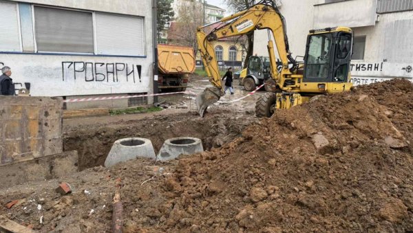 ПАРКУ ЛЕПШЕ ЛИЦЕ: Велики пролећни радови у Лозници