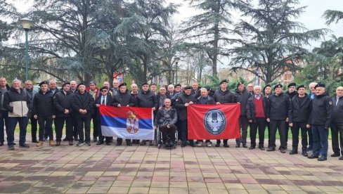 ЈОРДАНУ ПРВИ ПУТ ОДАЛИ ПОЧАСТ: Сећање ветерана на погинулог саборца из Пожаревца