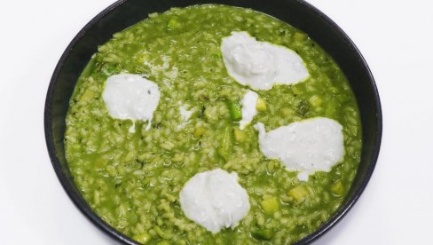 КРЕМАСТ, ЗДРАВ И УКУСАН: Рижото са маслачком