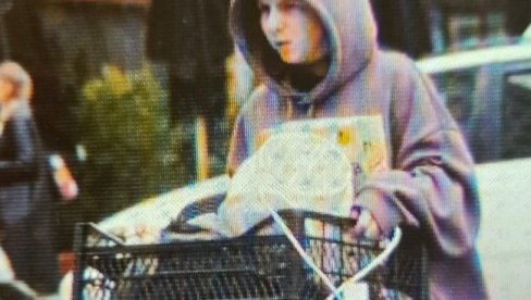 BOŽE ME SAČUVAJ: Blokaderi napravili užas u Rektoratu, iznose prepune kutije, kese i dušeke (FOTO)