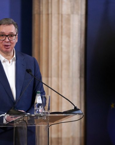 ВУЧИЋ О ВЛАДАНУ ЂОКИЋУ: Он може да буде папа, политичар, али ректор није! (ВИДЕО)