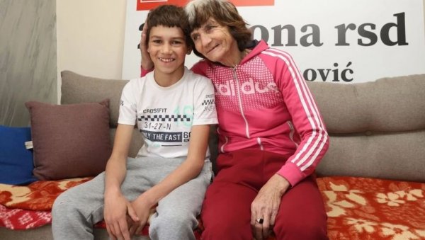 КОНАЧНО САМ СРЕЋАН! Душану из Титела пред Васкрс избрисане сузе с лица (ВИДЕО)