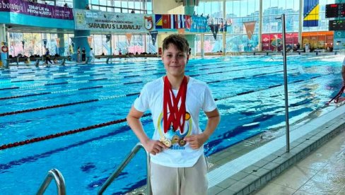 MILUTIN ISPLIVAO ČETIRI MEDALJE: Uspeh PK Posejdon na mitingu u Sarajevu (FOTO)