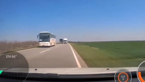 НОВИ СНИМАК БАХАТЕ ВОЖЊЕ РАЗЉУТИО ЈАВНОСТ: Директан судар избегнут у секунди (ВИДЕО)