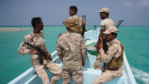POSLE ORMUZA ZATVOREN JOŠ JEDAN MOREUZ! Huti lansirali rakete i dronove na Saudijsku Arabiju