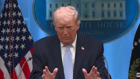 TRAMP OBRISAO OBJAVU U KOJOJ JE PRIKAZAN KAO ISUS: Objava je bila široko kritikovana - Papa Lav 14. sve glasniji po pitanju rata u Iranu