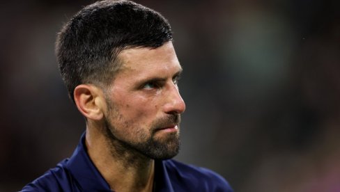 NEOČEKIVANI OKRŠAJ: Novak Đoković ukrstio pesnice sa momkom koji ga je obožavao od detinjstva (FOTO)