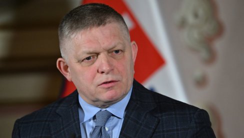 Фицо долази на Параду победе: Стигла потврда из Москве